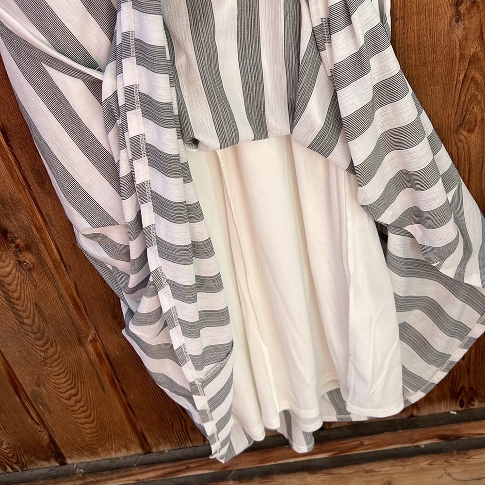 ☀️ECI New York • Fit and Flare Striped Midi Dress Size 8 - Picture 9 of 10